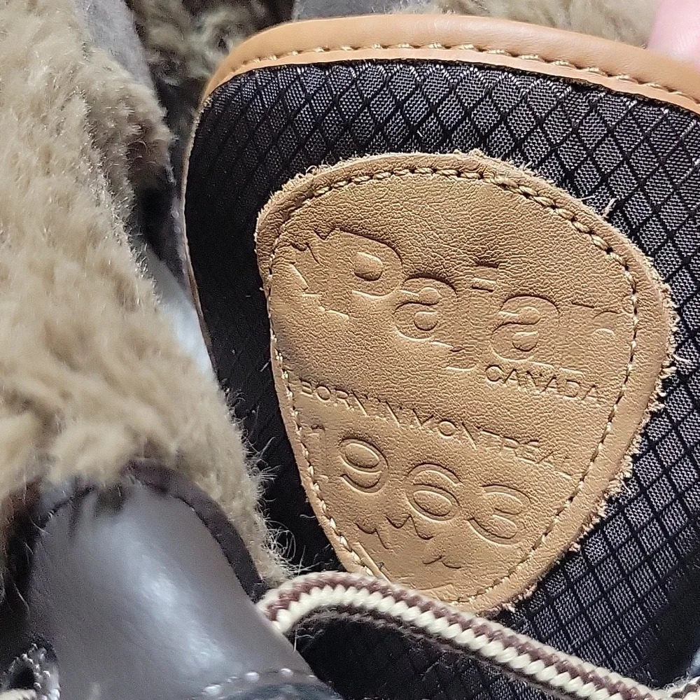 Pajar Canada Winter Snowboots Genevieve      Honey And Dark Brown Sz 9.5